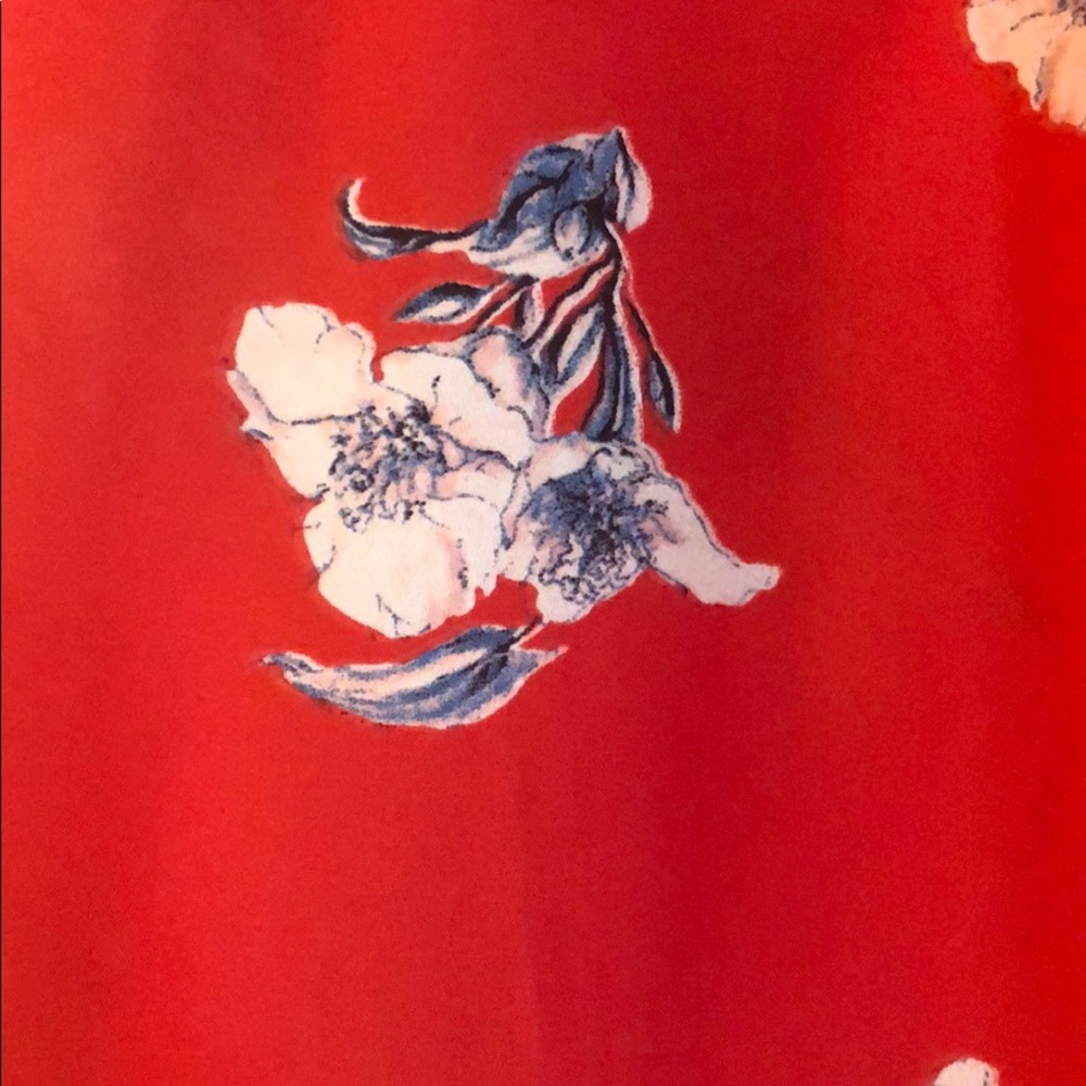 Top - Picture 2 of 5